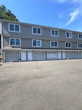 7 Dover St in Norwalk, CT - Building Photo - Building Photo