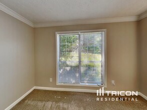 1112 Karastan Ct SW in Marietta, GA - Building Photo - Building Photo