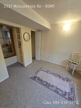 2337 Mouldstade Rd in Abbotsford, BC - Building Photo - Building Photo