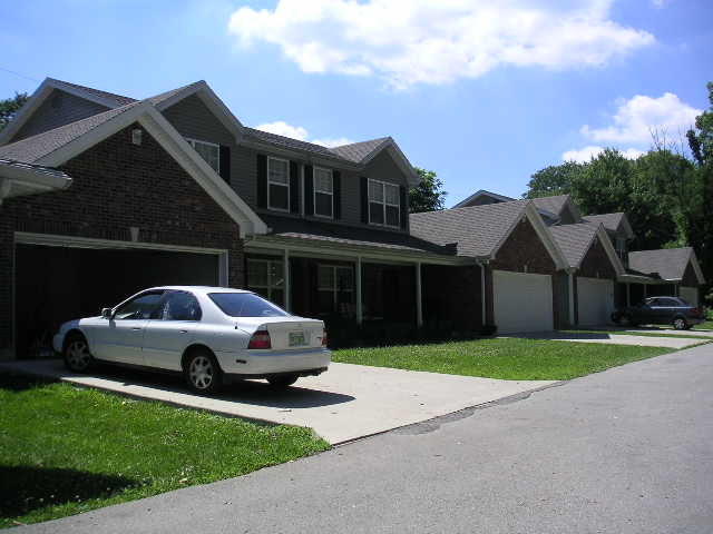 Forestry Park Apartments in Henryville, IN - Building Photo