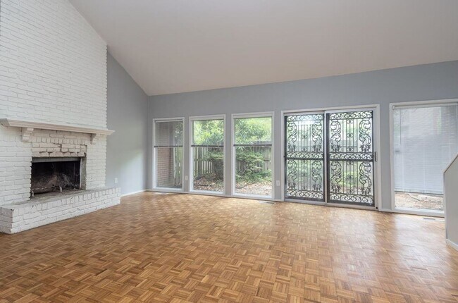 5738 Barfield Cir in Memphis, TN - Building Photo - Building Photo