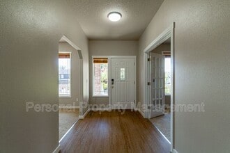 4505 NW 9th Cir in Camas, WA - Building Photo - Building Photo