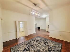 1017 McCoy Dr in Irving, TX - Building Photo - Building Photo