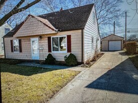 23184 Gay St in Euclid, OH - Building Photo