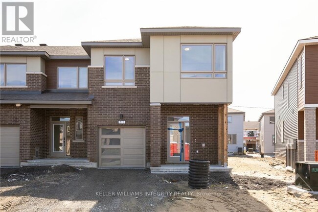 212 Ormiston Cres