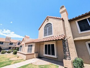 4601 N 102nd Ave in Phoenix, AZ - Building Photo - Building Photo