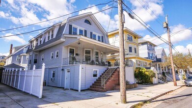 26 S Oakland Ave in Ventnor City, NJ - Building Photo - Building Photo