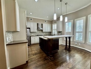 2213 Commonwealth St in Houston, TX - Building Photo - Building Photo