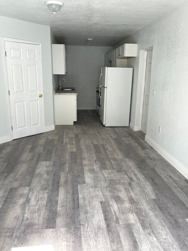 312 10th Ave Dr W-Unit -314 in Bradenton, FL - Building Photo - Building Photo