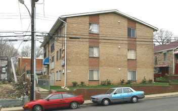 4425 A St SE in Washington, DC - Building Photo - Building Photo