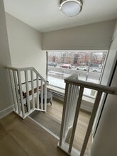 1371 King St W in Toronto, ON - Building Photo - Building Photo