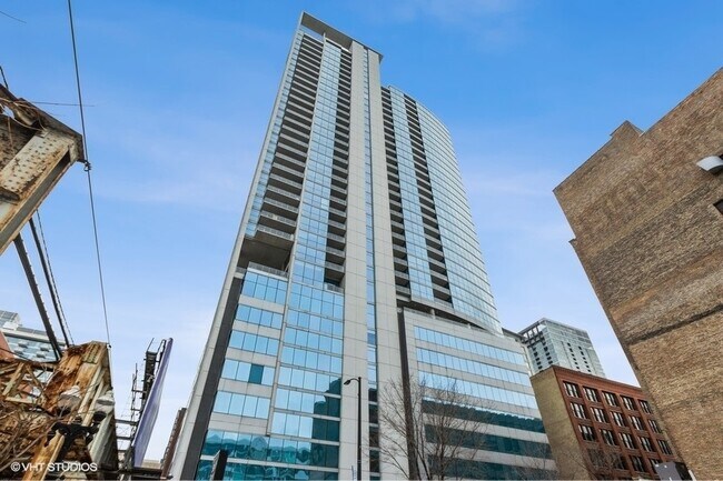 property at 303 W Ohio St