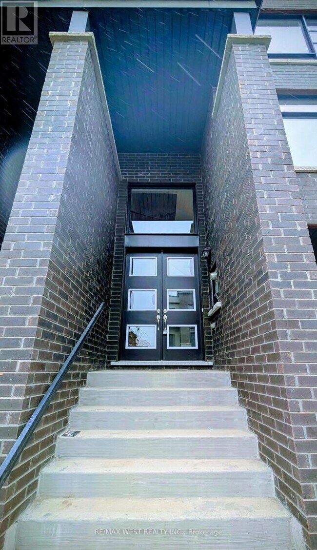 95 Paradox St in Vaughan, ON - Building Photo - Building Photo