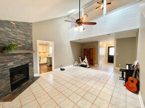 132 Menzel St in Valparaiso, FL - Building Photo - Building Photo