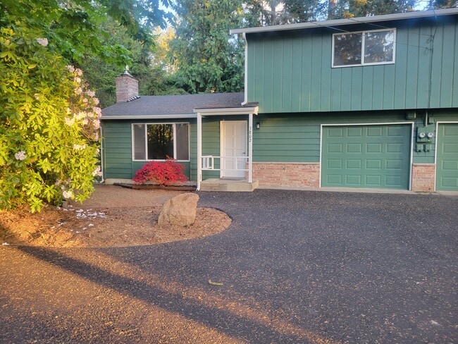 3802 54th Street Ct NW, Unit 3802 54th St. Court Gig H