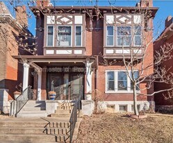 3307 Halliday Ave in St. Louis, MO - Building Photo