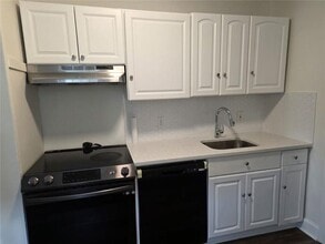 210 Ormond St SW in Atlanta, GA - Building Photo - Building Photo