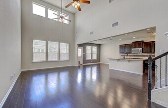 1400 Middlefield Ct in Austin, TX - Building Photo - Building Photo