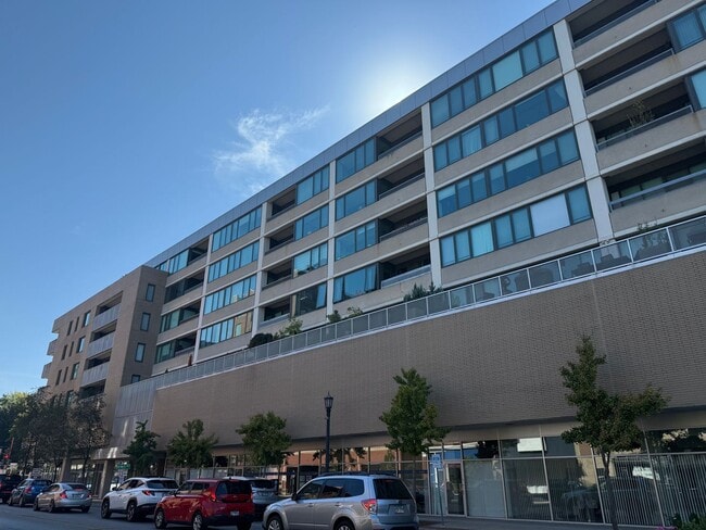 property at 900 Chicago Ave