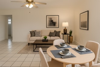 3270 West Trade Avenue in Miami, FL - Building Photo - Building Photo