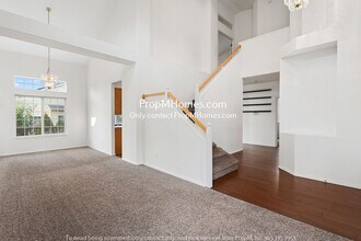 15337 NW Blakely Ln in Portland, OR - Building Photo - Building Photo