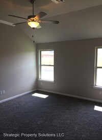 1739 Lexington Ct photo'
