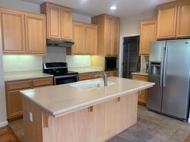 3363 Eskaton Dr in Placerville, CA - Building Photo