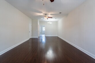 503 Bradwell St in Hinesville, GA - Building Photo - Building Photo