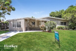 6487 SW 26th St, Unit 1226 in Miramar, FL - Building Photo