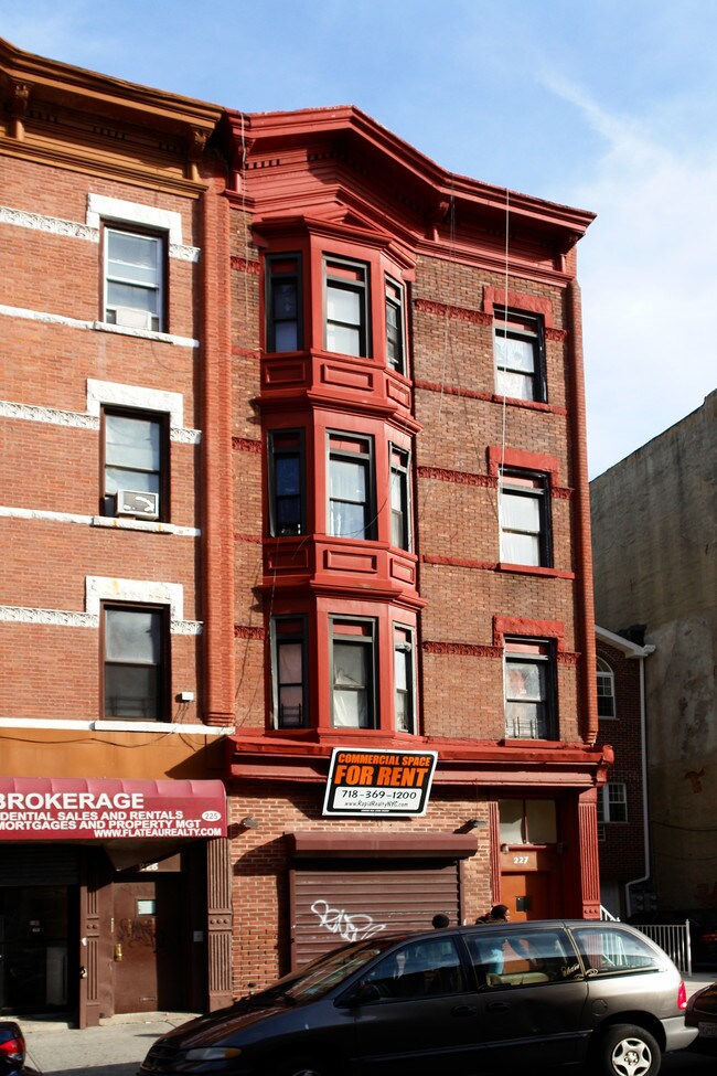 227 Malcolm X Blvd in Brooklyn, NY - Building Photo - Building Photo