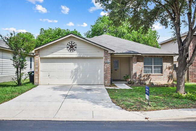 property at 10003 Magnolia River