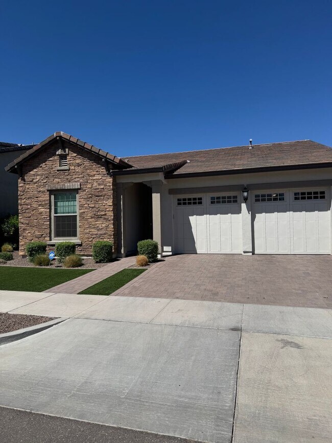 26123 N 20th Dr in Phoenix, AZ - Building Photo - Building Photo