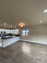 2535 Latigo Dr in Missoula, MT - Foto de edificio - Building Photo