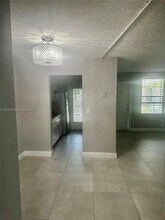 1720 Funston St in Hollywood, FL - Building Photo - Building Photo