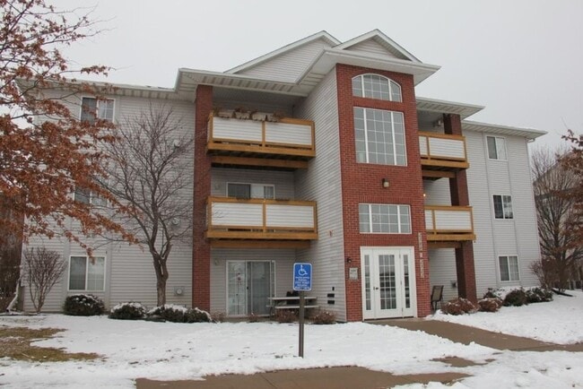 property at 2508 Rushmore Dr