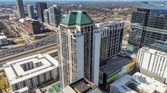 1280 W Peachtree St NW in Atlanta, GA - Building Photo