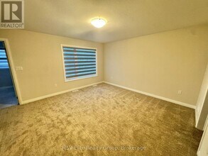 73 Marie St in Pelham, ON - Building Photo - Building Photo