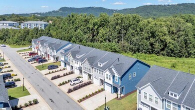 46 Mardale Ln in Greenville, SC - Building Photo - Building Photo