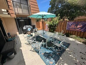 246 Charter Way in West Palm Beach, FL - Building Photo - Building Photo