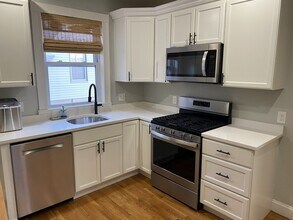 281 Belgrade Ave in Boston, MA - Building Photo - Building Photo