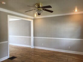 234 N Summit St in Ypsilanti, MI - Building Photo