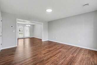 120 Hart Ln in Hershey, PA - Building Photo - Building Photo