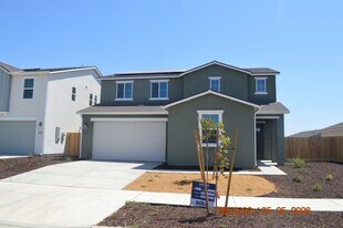 4735 Isabella Ct in Merced, CA - Building Photo