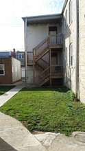 5253 W Deming Pl in Chicago, IL - Building Photo - Building Photo