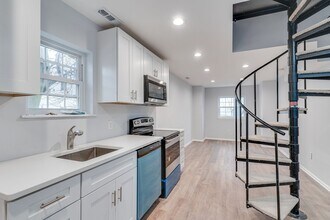 1727 Arlington St in Philadelphia, PA - Building Photo - Building Photo