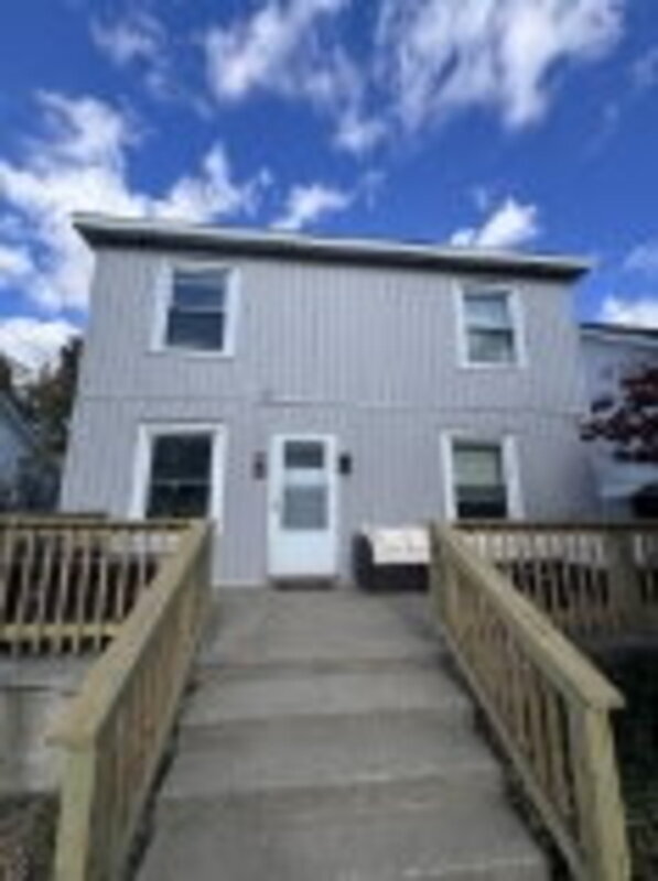 property at 829 Flat St NE