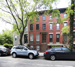 516 Clinton St in Brooklyn, NY - Building Photo - Building Photo