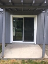 120 Cowan Ct in Longview, WA - Foto de edificio - Building Photo