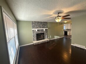 3057 Tex Blvd in Fort Worth, TX - Building Photo - Building Photo