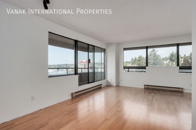 property at 1026 Queens Ave